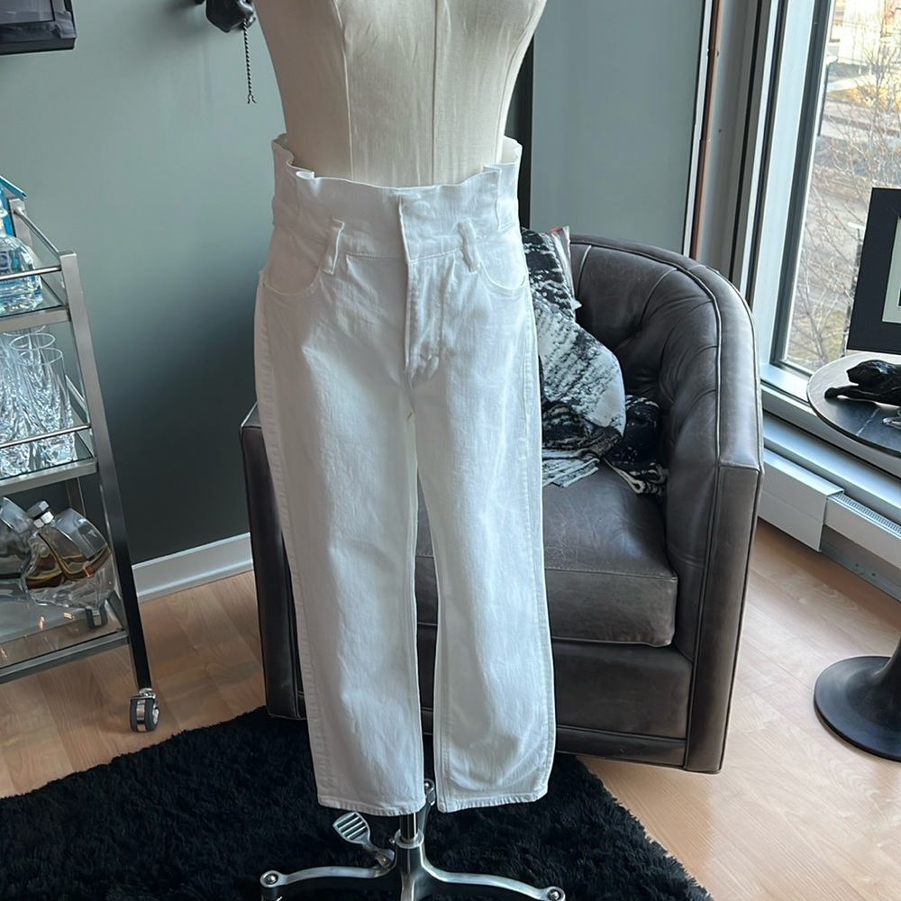 FRAME Pleated Pegged Jeans in Blanc Size 27